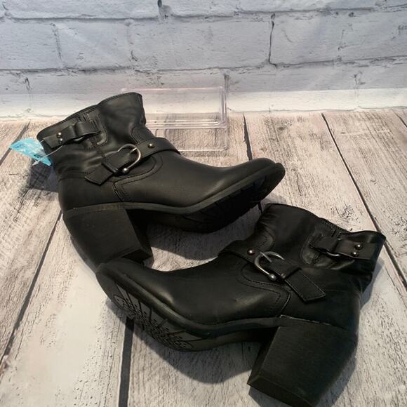 DE BLOSSOM COLLECTION Women's NWT Hoshi-2 Black Ankle Boot / Size: 7.5 - Picture 10 of 10